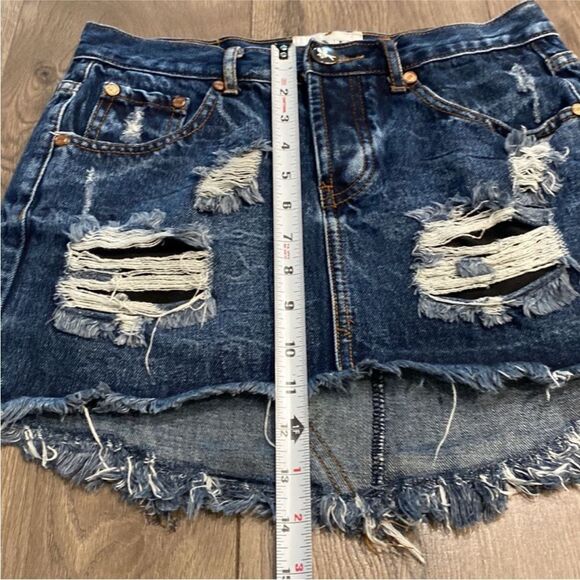 One Teaspoon Junkyard Distressed Blue Jean‎ Skirt Size 25 - Picture 10 of 15